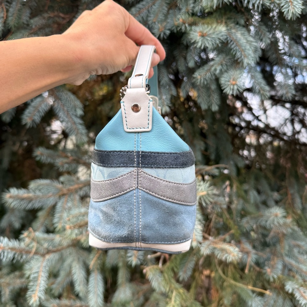 *RARE* Coach Denim Wave Patchwork Demi Bag Suede Light Blue Handbag Y2K - Picture 4 of 8